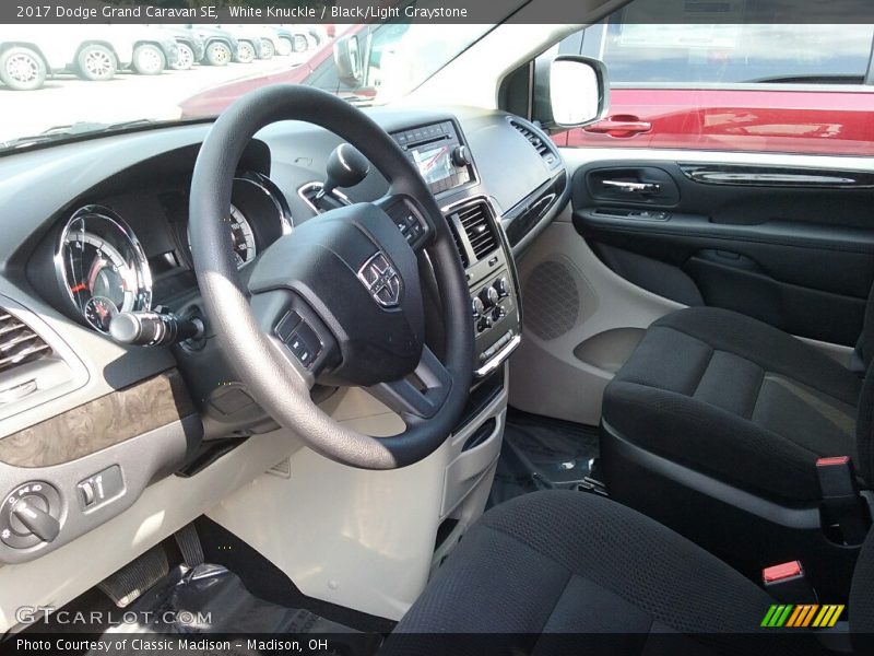 White Knuckle / Black/Light Graystone 2017 Dodge Grand Caravan SE
