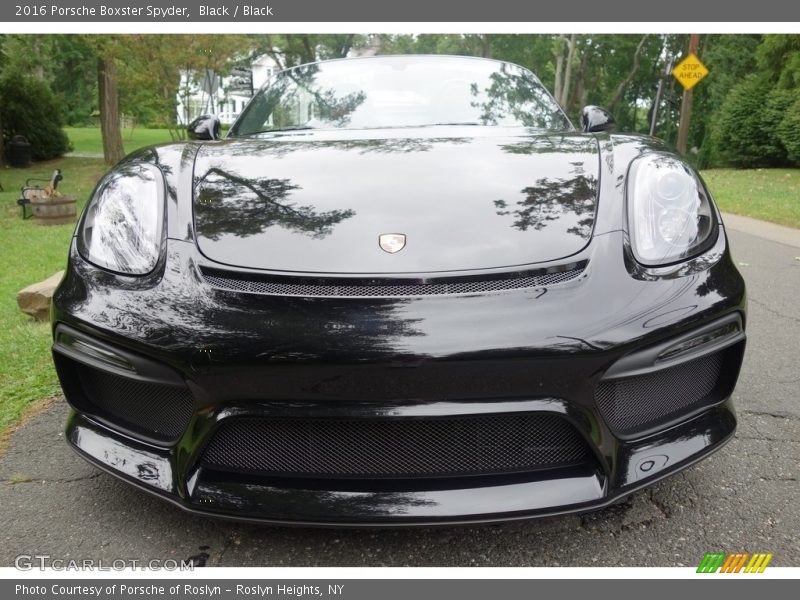 Black / Black 2016 Porsche Boxster Spyder