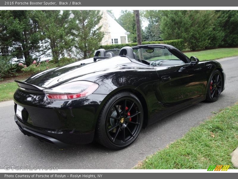 Black / Black 2016 Porsche Boxster Spyder