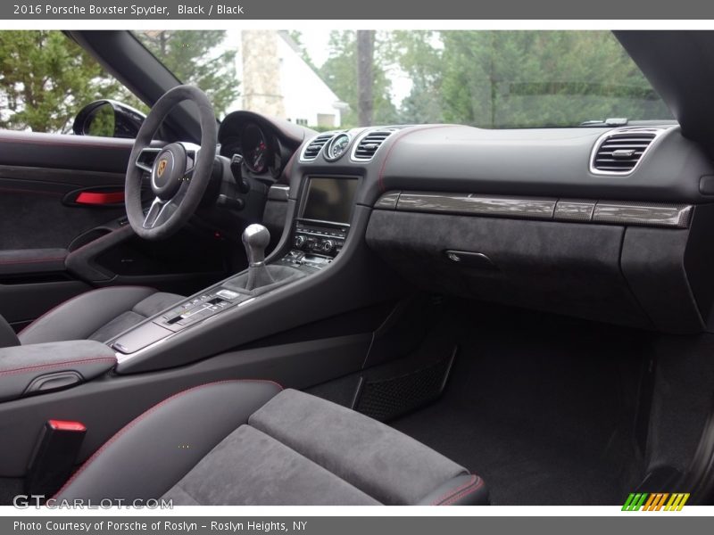 Dashboard of 2016 Boxster Spyder