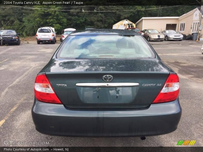 Aspen Green Pearl / Taupe 2004 Toyota Camry XLE