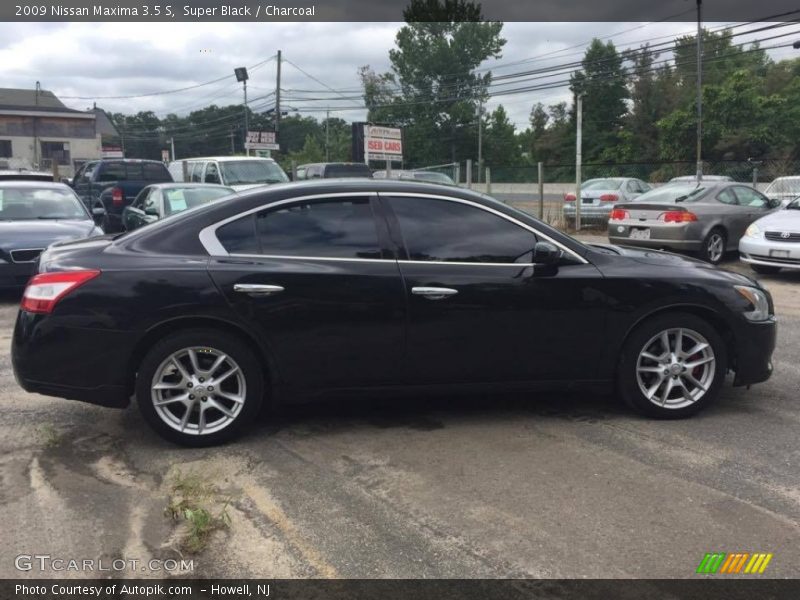 Super Black / Charcoal 2009 Nissan Maxima 3.5 S