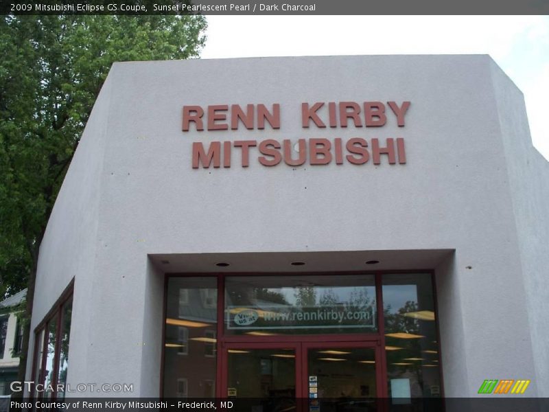 Sunset Pearlescent Pearl / Dark Charcoal 2009 Mitsubishi Eclipse GS Coupe