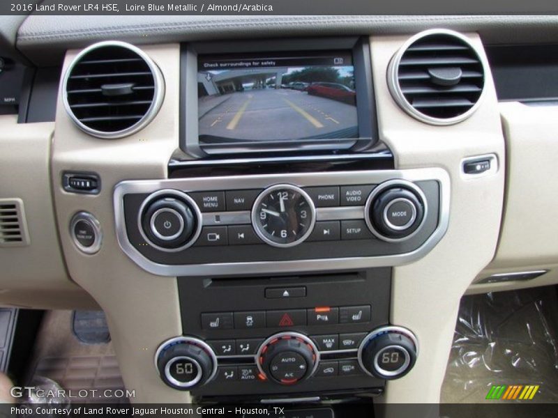 Loire Blue Metallic / Almond/Arabica 2016 Land Rover LR4 HSE