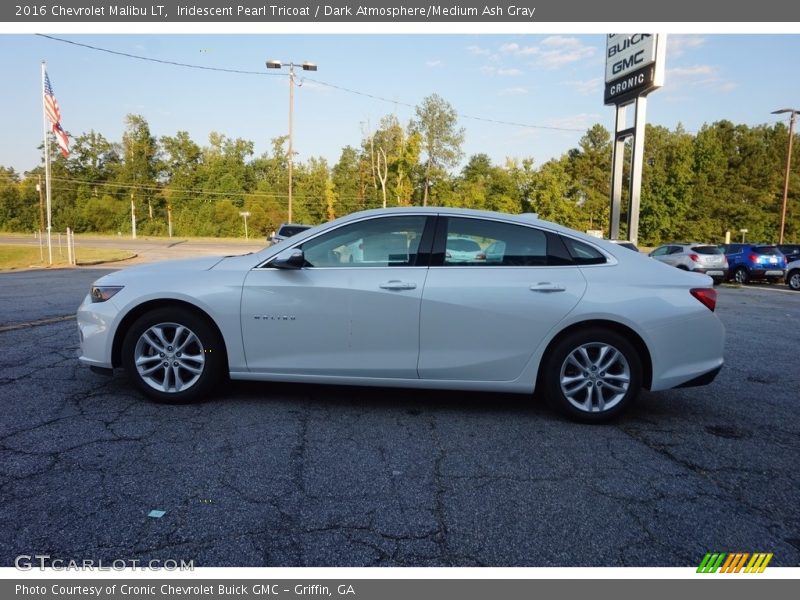 Iridescent Pearl Tricoat / Dark Atmosphere/Medium Ash Gray 2016 Chevrolet Malibu LT