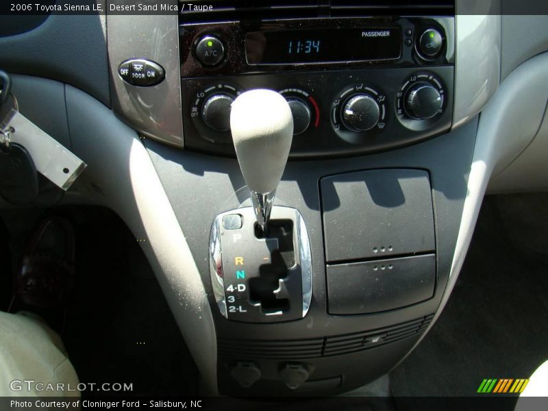 Desert Sand Mica / Taupe 2006 Toyota Sienna LE