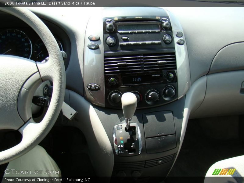 Desert Sand Mica / Taupe 2006 Toyota Sienna LE