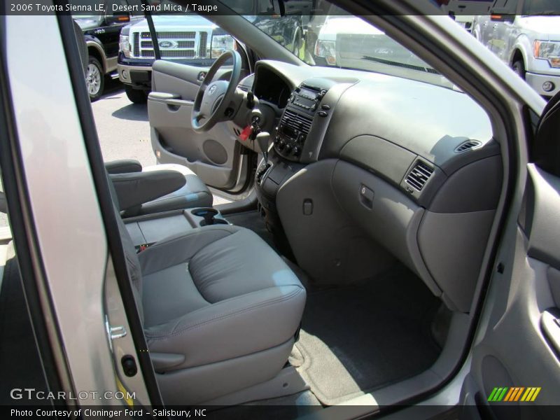 Desert Sand Mica / Taupe 2006 Toyota Sienna LE