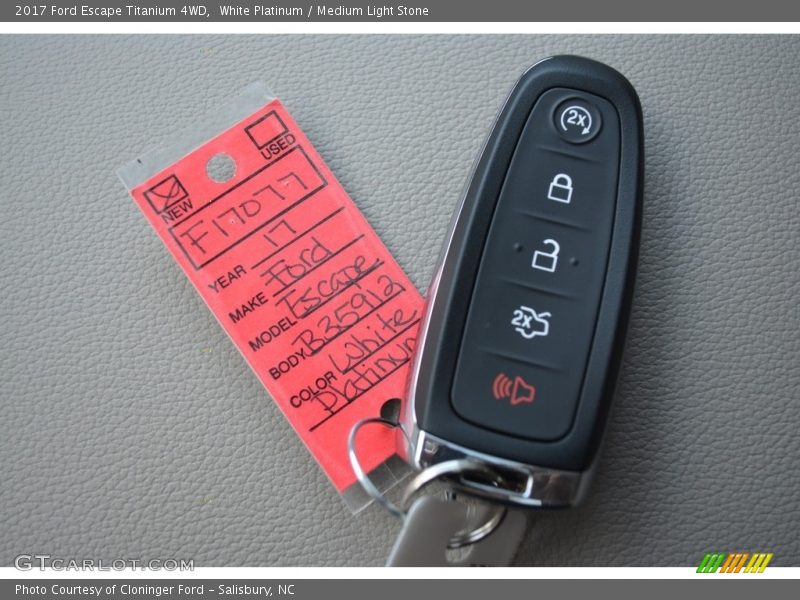 White Platinum / Medium Light Stone 2017 Ford Escape Titanium 4WD