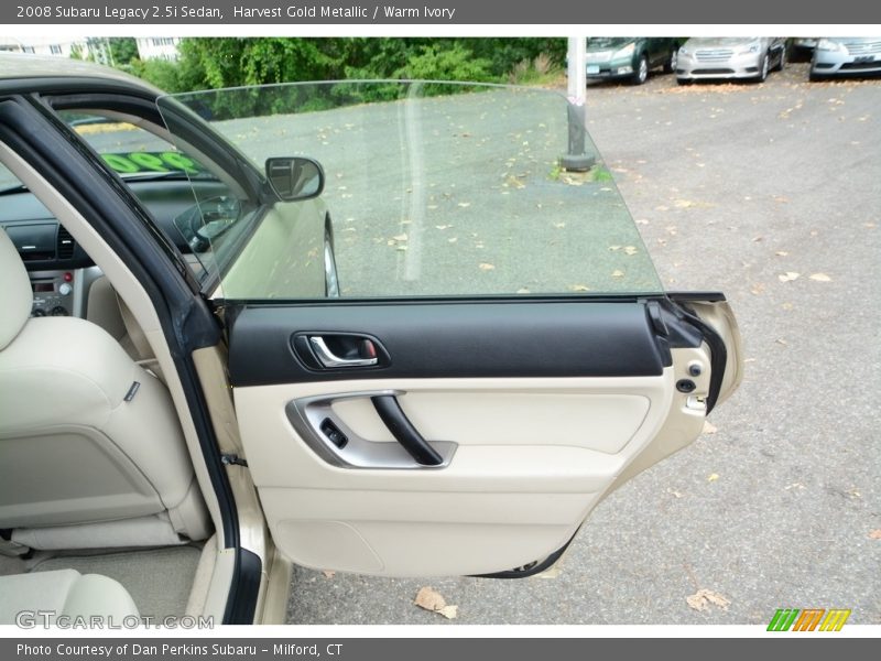 Harvest Gold Metallic / Warm Ivory 2008 Subaru Legacy 2.5i Sedan