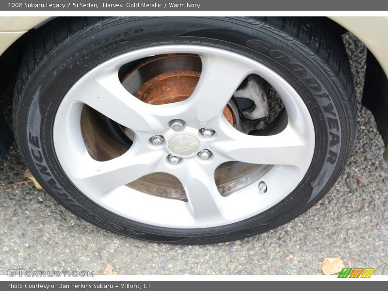 Harvest Gold Metallic / Warm Ivory 2008 Subaru Legacy 2.5i Sedan