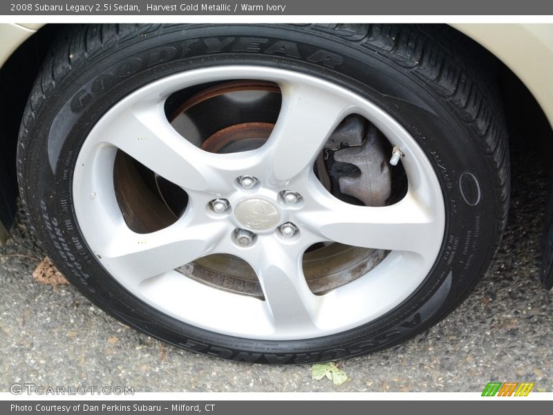 Harvest Gold Metallic / Warm Ivory 2008 Subaru Legacy 2.5i Sedan