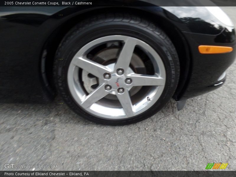 Black / Cashmere 2005 Chevrolet Corvette Coupe