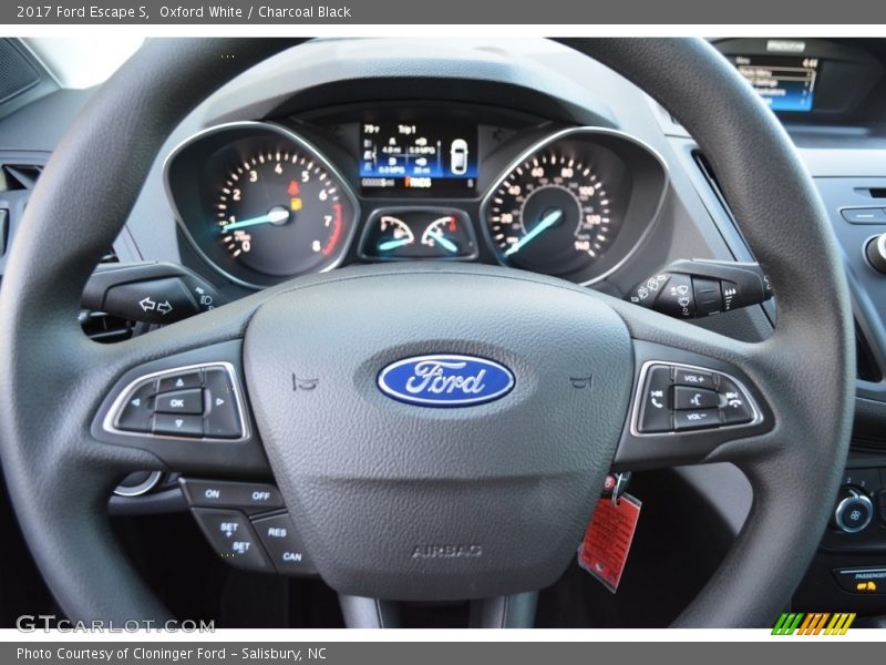 Oxford White / Charcoal Black 2017 Ford Escape S