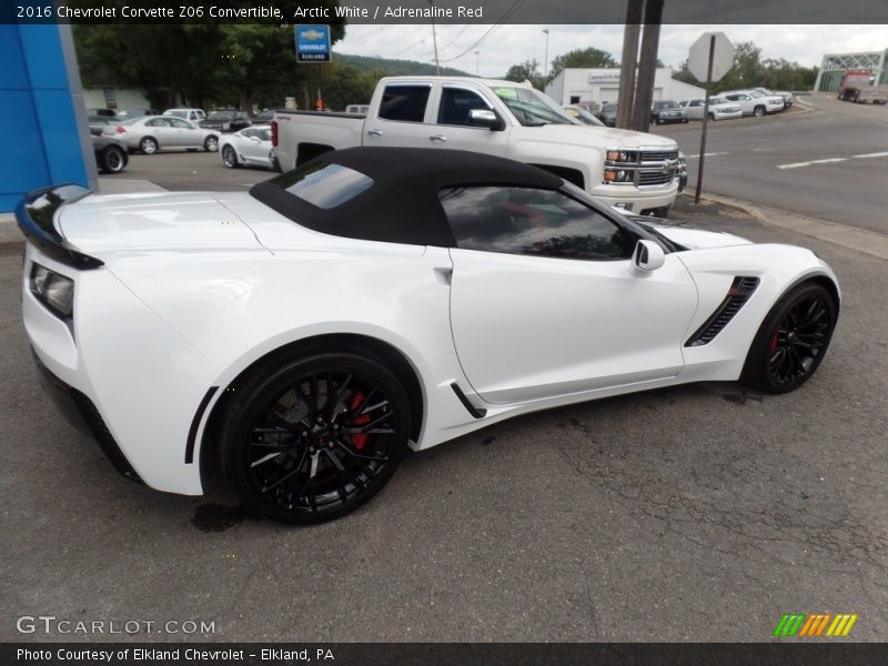 Arctic White / Adrenaline Red 2016 Chevrolet Corvette Z06 Convertible