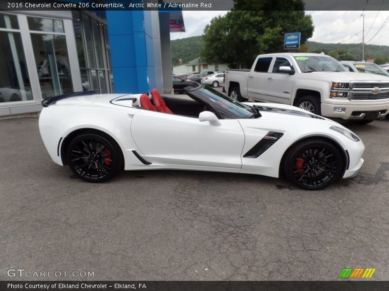 Arctic White / Adrenaline Red 2016 Chevrolet Corvette Z06 Convertible