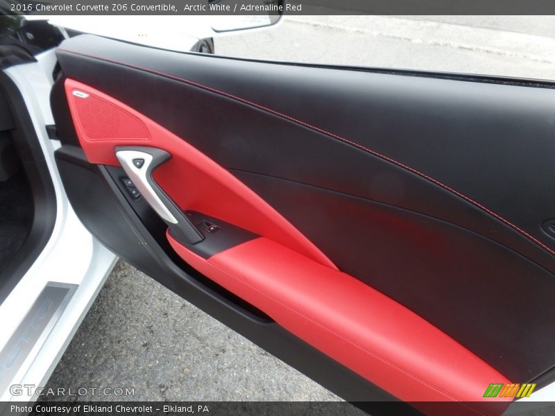 Arctic White / Adrenaline Red 2016 Chevrolet Corvette Z06 Convertible