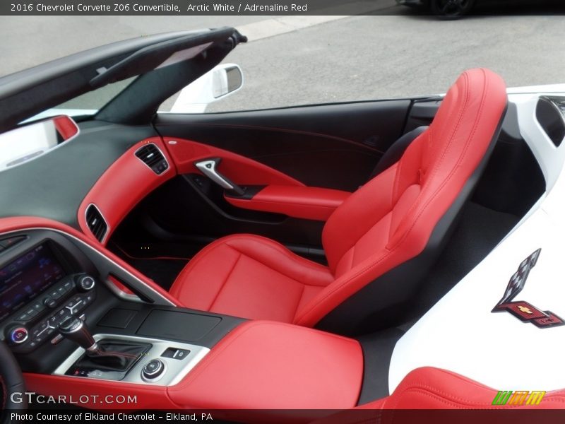 Arctic White / Adrenaline Red 2016 Chevrolet Corvette Z06 Convertible