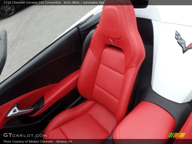 Arctic White / Adrenaline Red 2016 Chevrolet Corvette Z06 Convertible