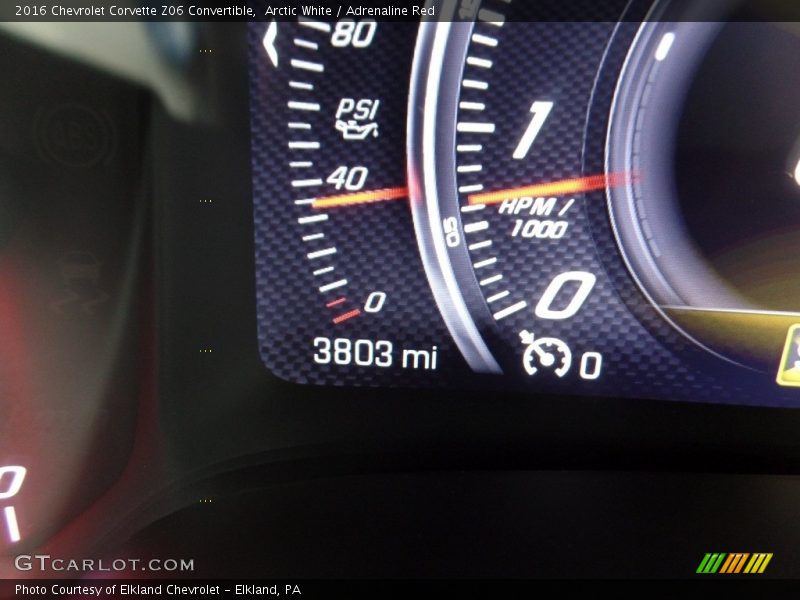 Arctic White / Adrenaline Red 2016 Chevrolet Corvette Z06 Convertible
