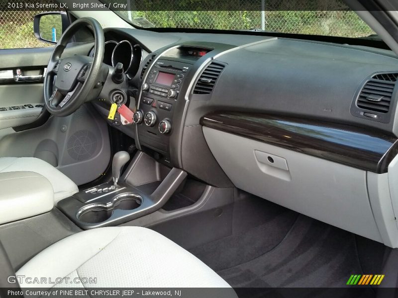 Bright Silver / Gray 2013 Kia Sorento LX