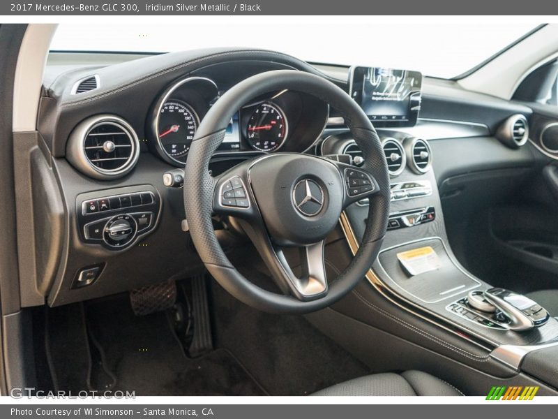 Iridium Silver Metallic / Black 2017 Mercedes-Benz GLC 300