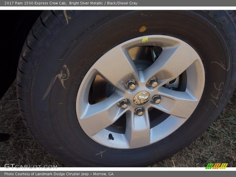 Bright Silver Metallic / Black/Diesel Gray 2017 Ram 1500 Express Crew Cab