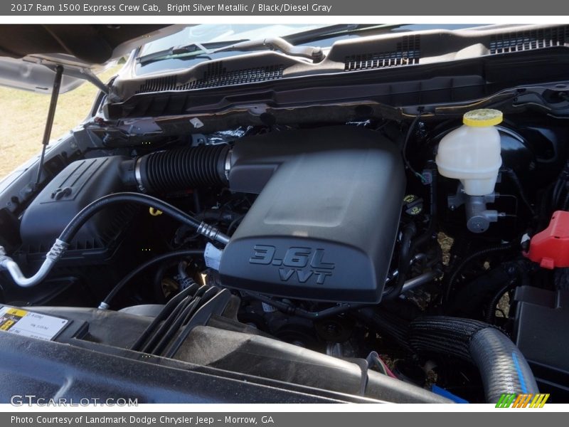 Bright Silver Metallic / Black/Diesel Gray 2017 Ram 1500 Express Crew Cab