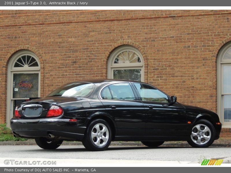 Anthracite Black / Ivory 2001 Jaguar S-Type 3.0