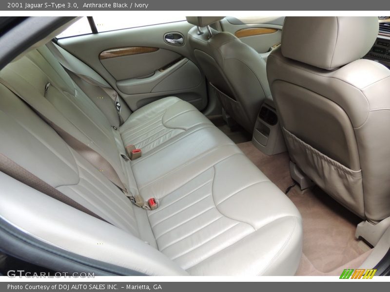 Anthracite Black / Ivory 2001 Jaguar S-Type 3.0