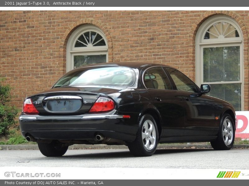 Anthracite Black / Ivory 2001 Jaguar S-Type 3.0