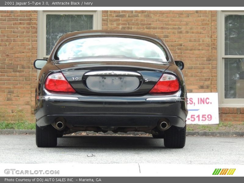 Anthracite Black / Ivory 2001 Jaguar S-Type 3.0