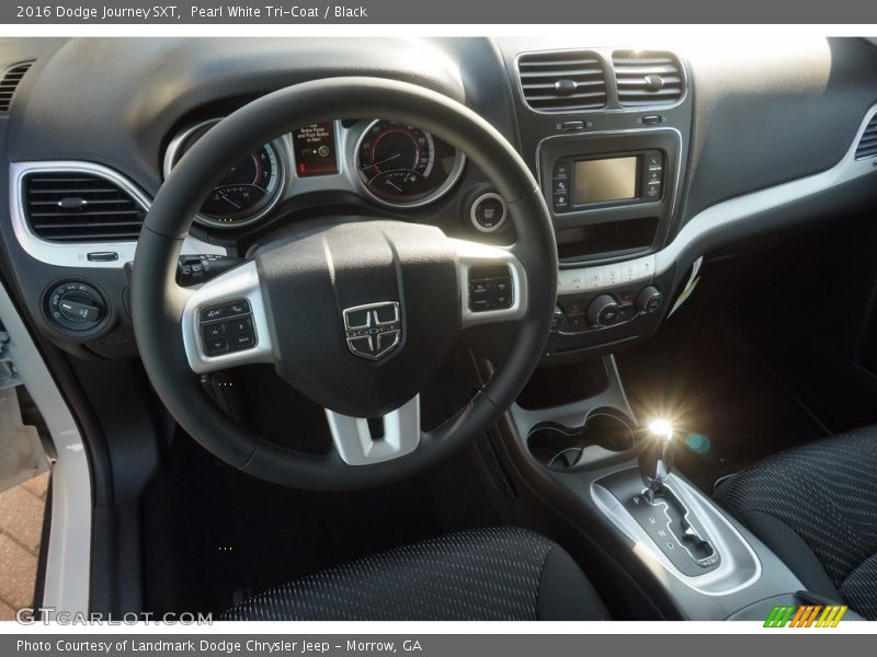 Pearl White Tri-Coat / Black 2016 Dodge Journey SXT