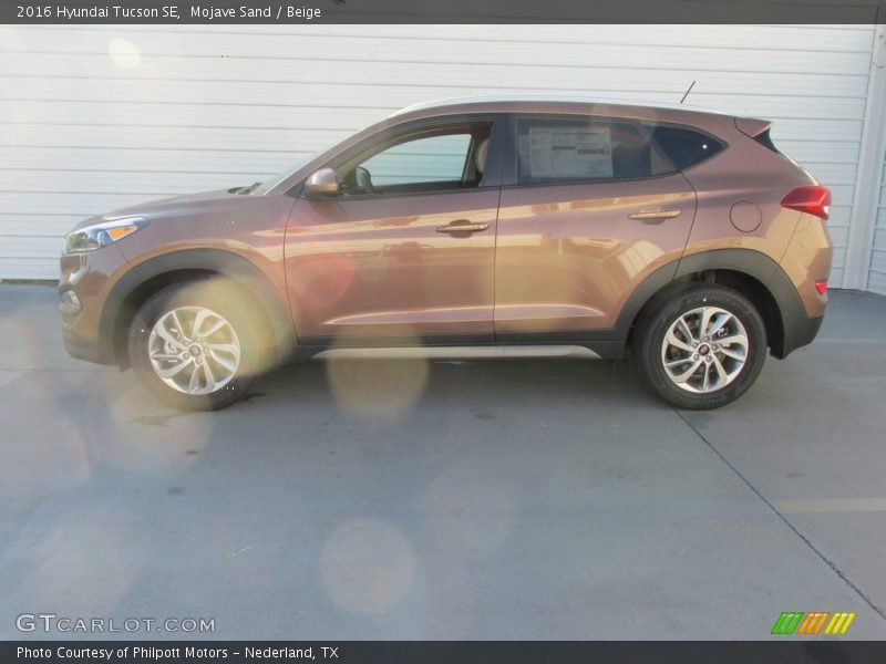 Mojave Sand / Beige 2016 Hyundai Tucson SE