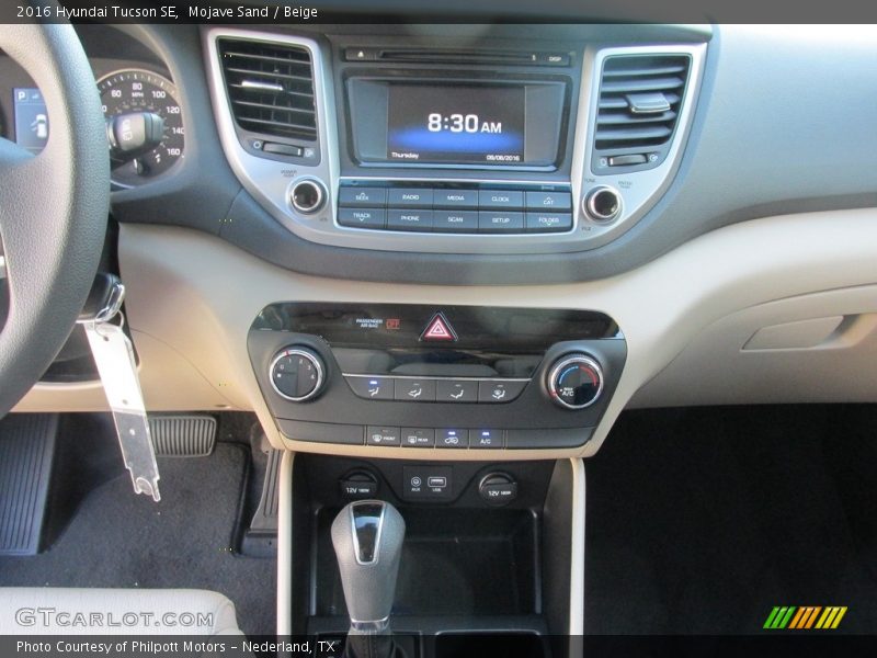Mojave Sand / Beige 2016 Hyundai Tucson SE