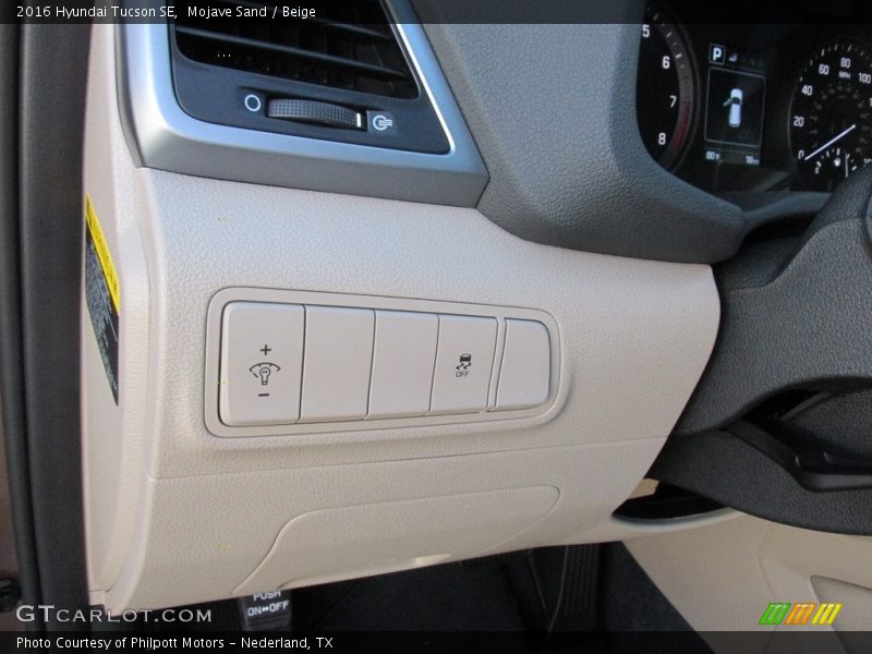Mojave Sand / Beige 2016 Hyundai Tucson SE