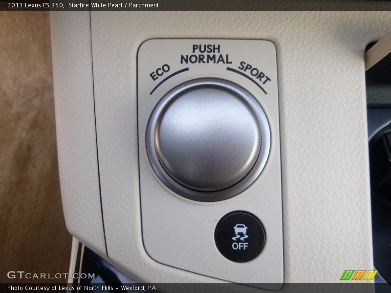 Starfire White Pearl / Parchment 2013 Lexus ES 350