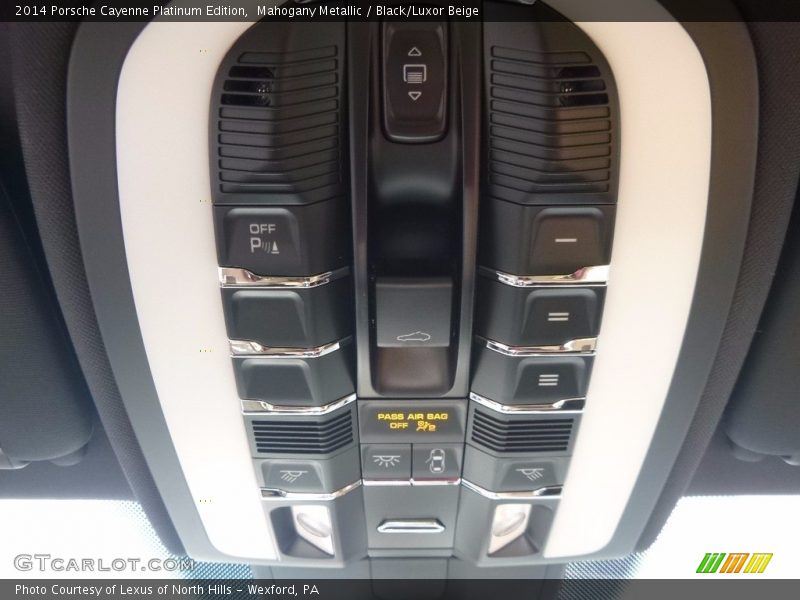 Mahogany Metallic / Black/Luxor Beige 2014 Porsche Cayenne Platinum Edition