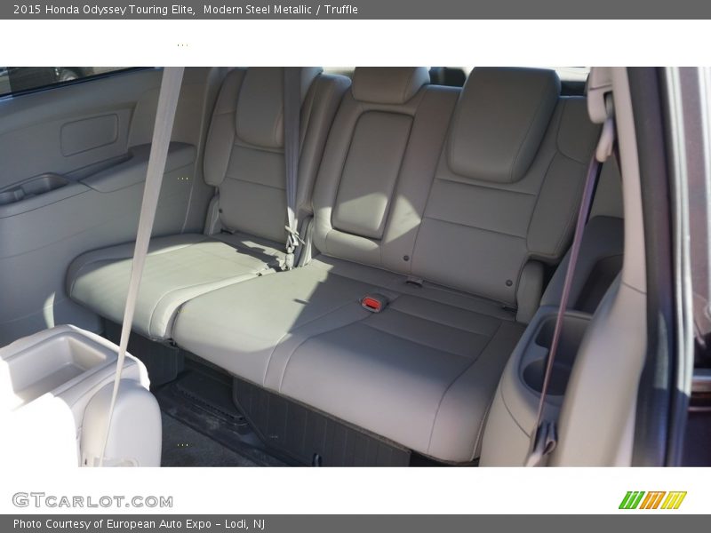 Modern Steel Metallic / Truffle 2015 Honda Odyssey Touring Elite