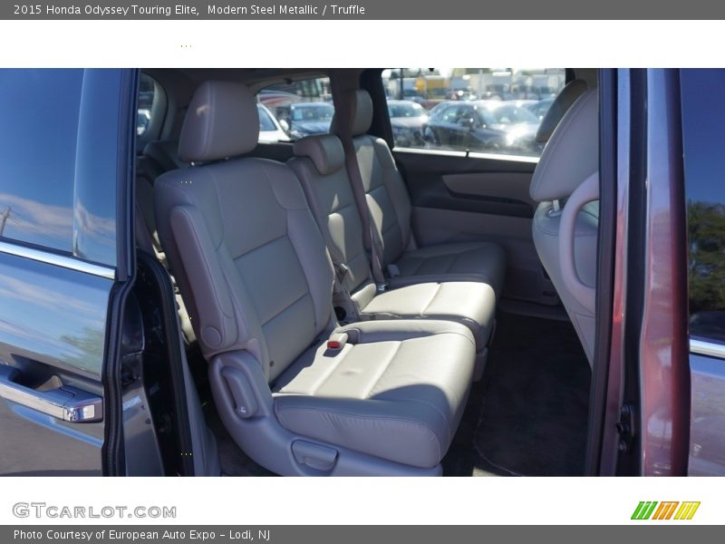 Modern Steel Metallic / Truffle 2015 Honda Odyssey Touring Elite