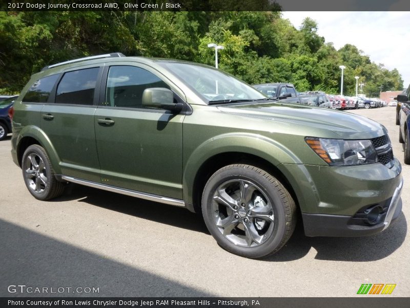 Front 3/4 View of 2017 Journey Crossroad AWD