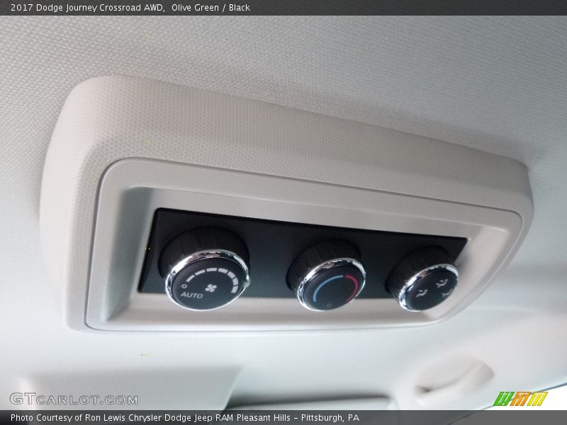 Controls of 2017 Journey Crossroad AWD