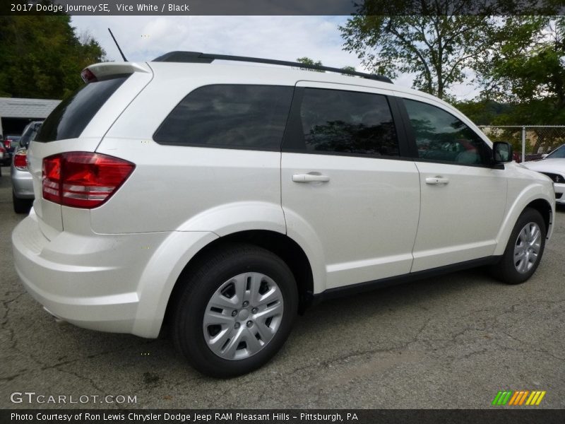Vice White / Black 2017 Dodge Journey SE