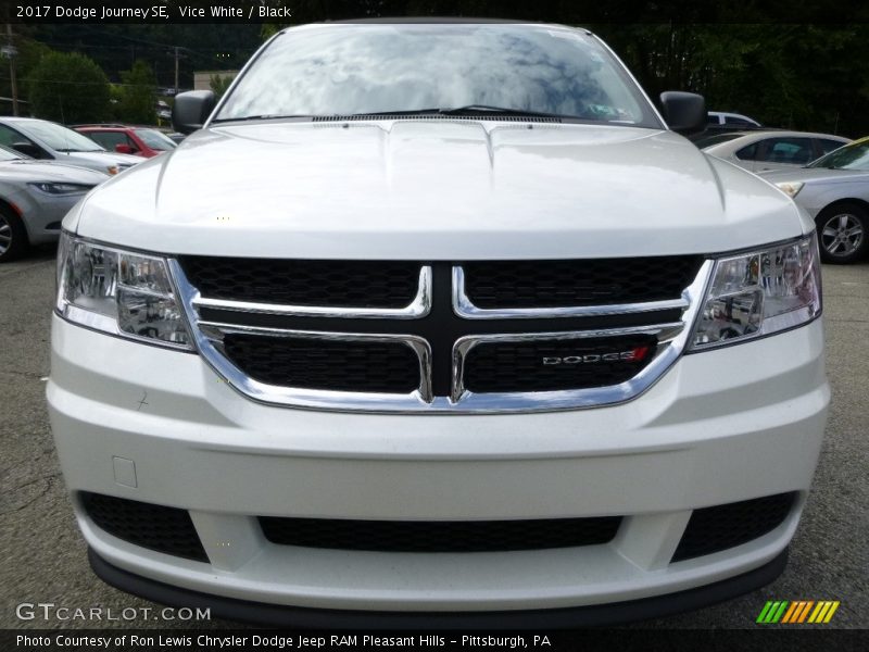 Vice White / Black 2017 Dodge Journey SE