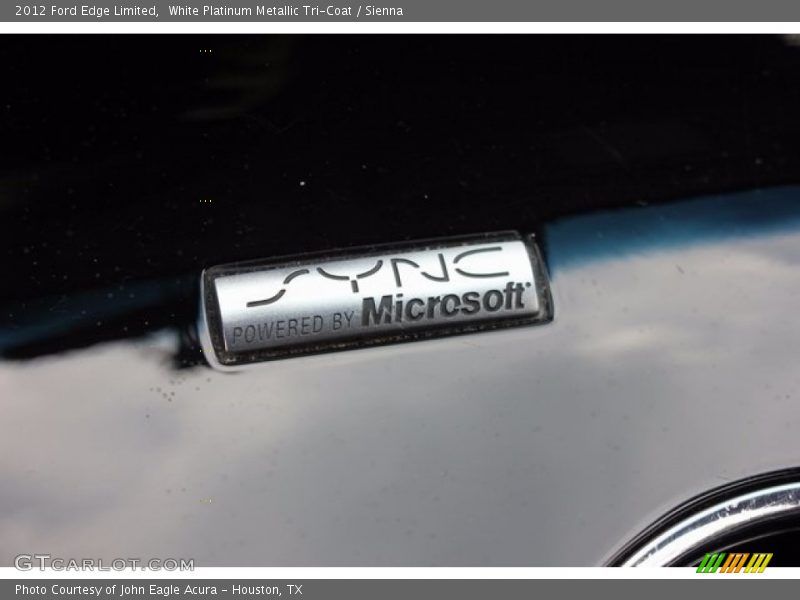 White Platinum Metallic Tri-Coat / Sienna 2012 Ford Edge Limited