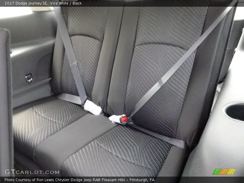 Vice White / Black 2017 Dodge Journey SE