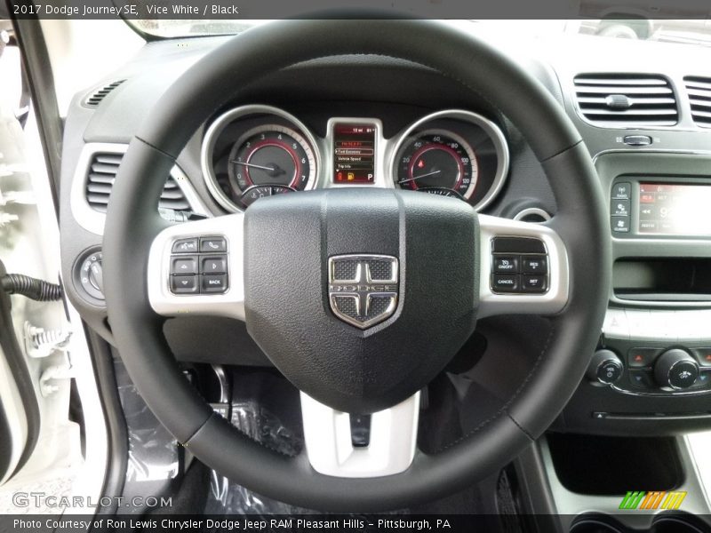 Vice White / Black 2017 Dodge Journey SE