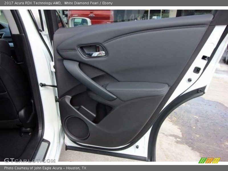 White Diamond Pearl / Ebony 2017 Acura RDX Technology AWD