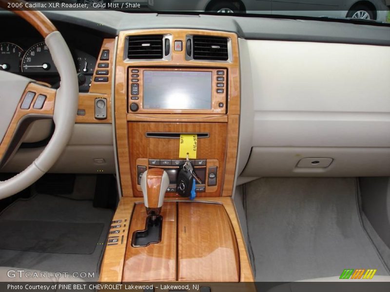Gold Mist / Shale 2006 Cadillac XLR Roadster