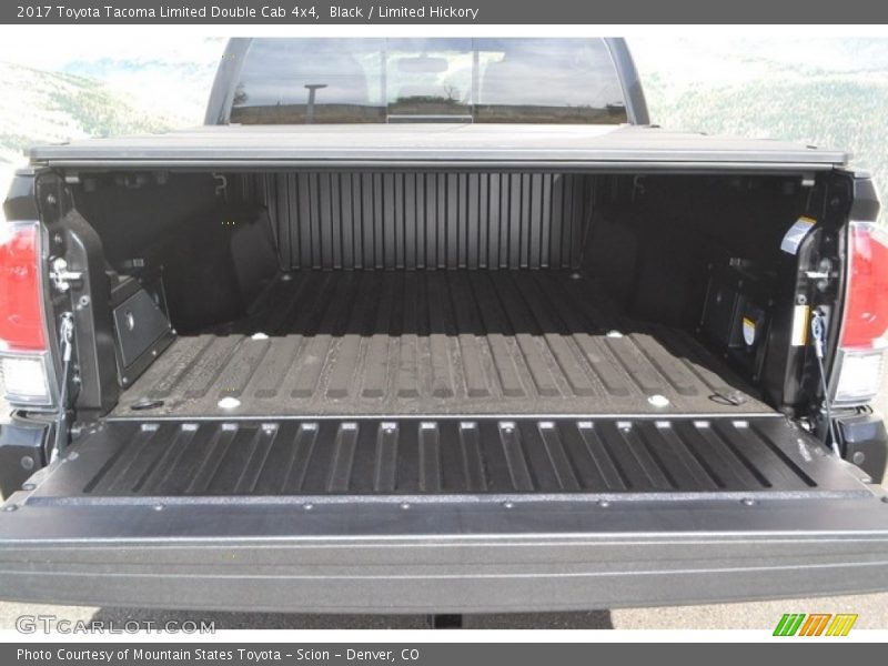 Black / Limited Hickory 2017 Toyota Tacoma Limited Double Cab 4x4